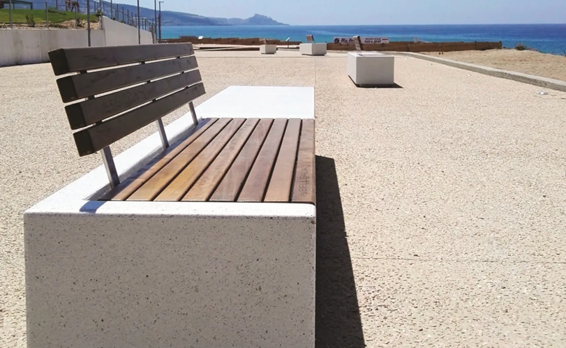 The Role of Commercial Outdoor Seating in Enhancing Community Engagement